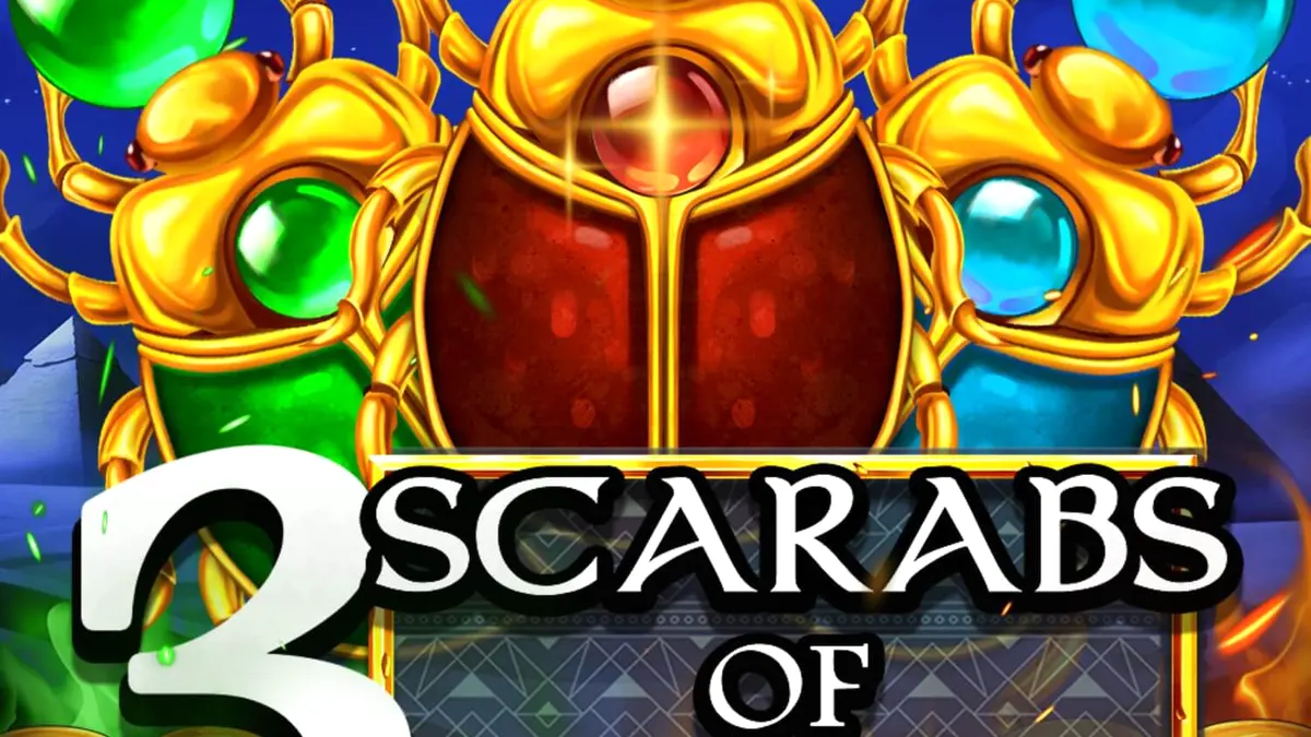 Interface do jogo 3 Scarabs of Fortune em um dispositivo móvel mostrando o design egípcio